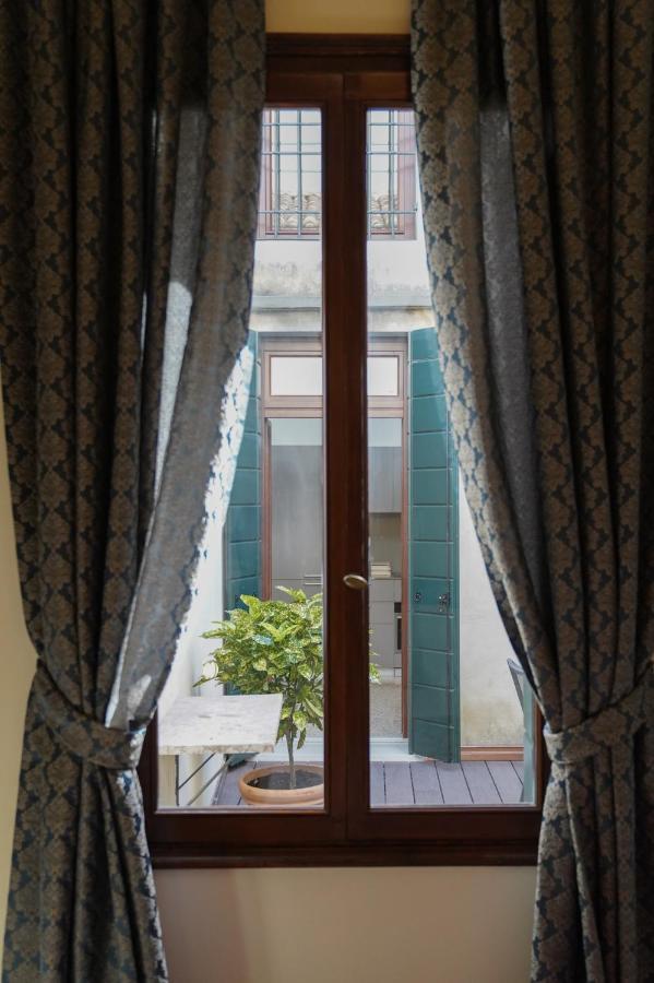 Ca' Longo Palace Damasco Венеция Экстерьер фото